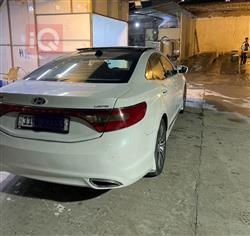 هيونداي أزيرا